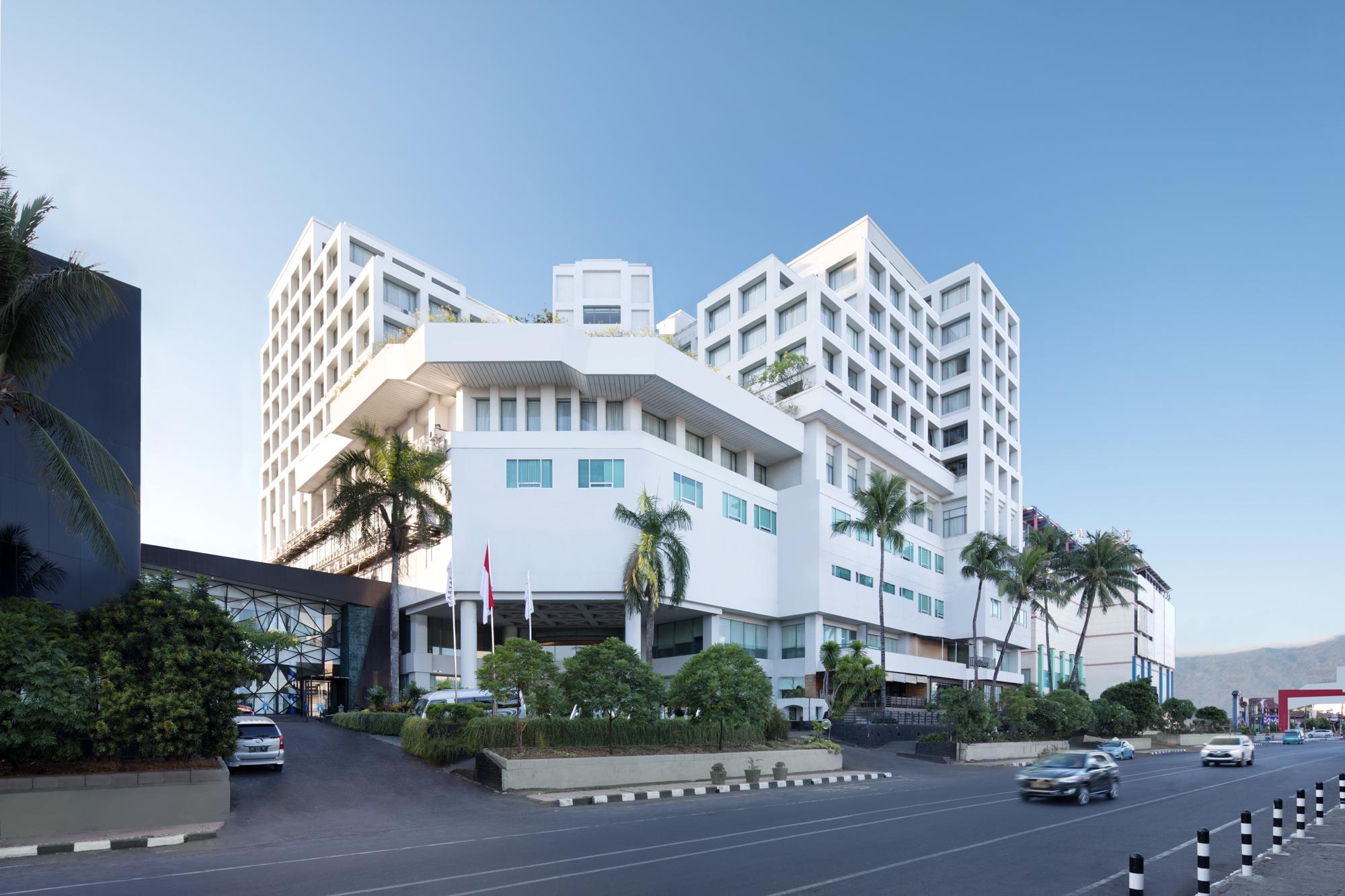 Aryaduta 4* Manado